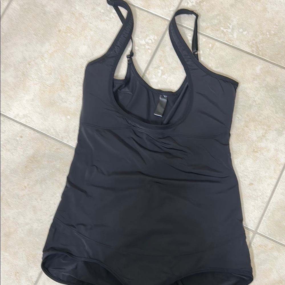 Marilyn Monroe Intimates Shapewear